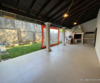 CASA 4 DORM. - FDO. DE LA MORA ZONA NORTE