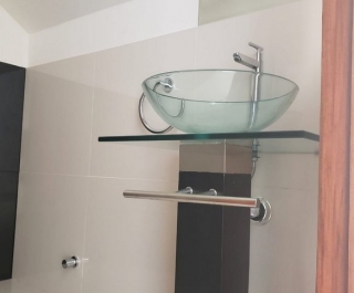 DÚPLEX C/ PILETA Y 3 SUITES - LAMBARE
