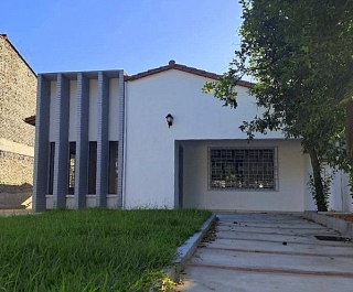 CASA TODA P.B. 2 DORM. - LAMBARÉ