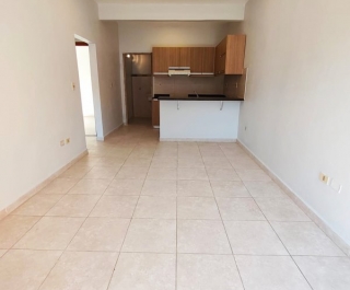 DEPARTAMENTO 2 DORM. C/ COCHERA - EDIF. LOS NOGALES