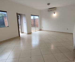 DUPLEX 3 DORM. + ÁREA SERVICIO - SAN LORENZO