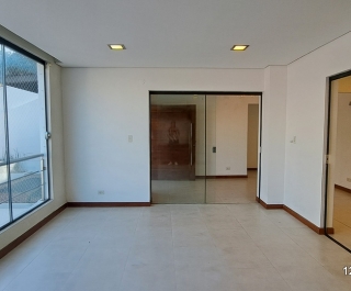 RESIDENCIA 3 SUITES + ÁREA DE SERV. + PISCINA - VILLA MORRA