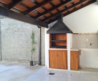 CASA TODA P.B. 2 DORM. - LAMBARÉ