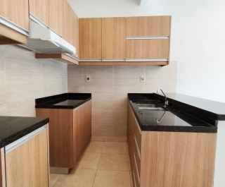 DEPARTAMENTO 2 DORM. C/ COCHERA - EDIF. LOS NOGALES