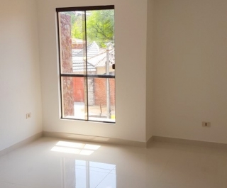DÚPLEX C/ PILETA Y 3 SUITES - LAMBARE
