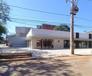 A ESTRENA LOCAL COMERCIAL - LAMBARÉ