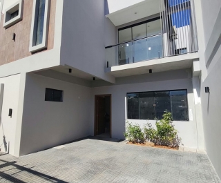 DÚPLEX A ESTRENAR 3 DORM. - VILLA ADELA, LUQUE