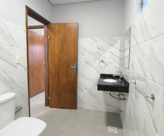 CASA EN P.B. 2 DORM. (1 SUITE) - BARRIOVIDA SAN JOSÉ, LUQUE